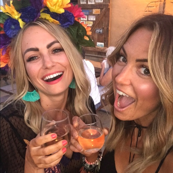 Meet your posher, Shannon! - Picture 3 of 3